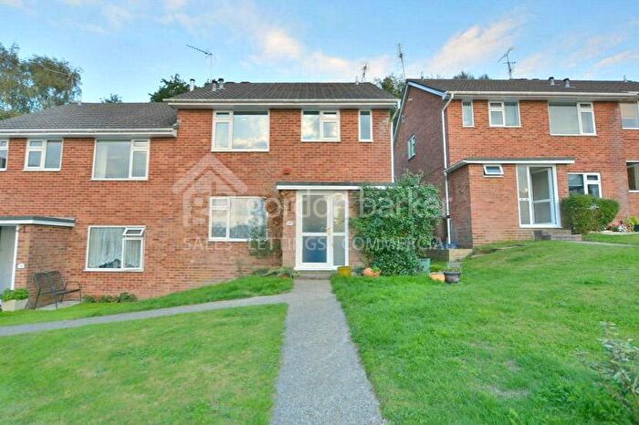 1 Bedroom Flat For Sale In Wayman Road, Corfe Mullen, BH21