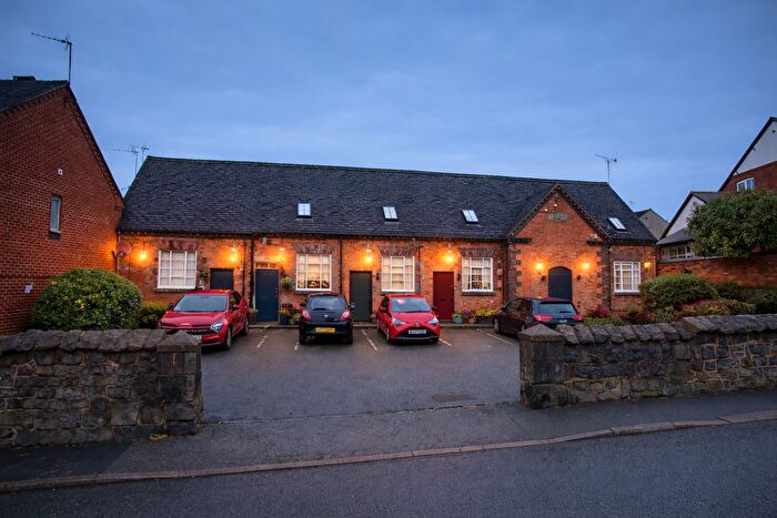 2 Bedroom Terraced House To Rent In School Court, Atherstone, CV9