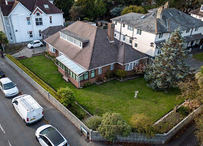 6 Bedroom Detached House For Sale In Glen Road, Boscombe Manor, BH5