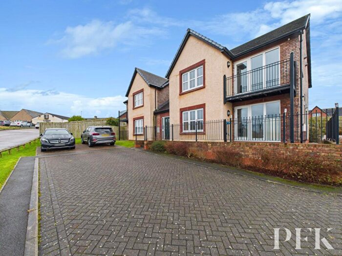 2 Bedroom Flat To Rent In Waters Edge Close, Whitehaven, CA28