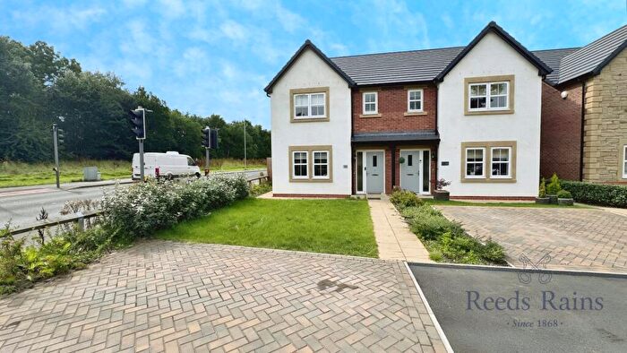 3 Bedroom Semi-Detached House For Sale In Diver Road, Fulwood, Preston, Lancashire, PR2