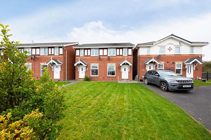 2 Bedroom Semi Detached House For Sale In Greenhills, Killingworth, NE12