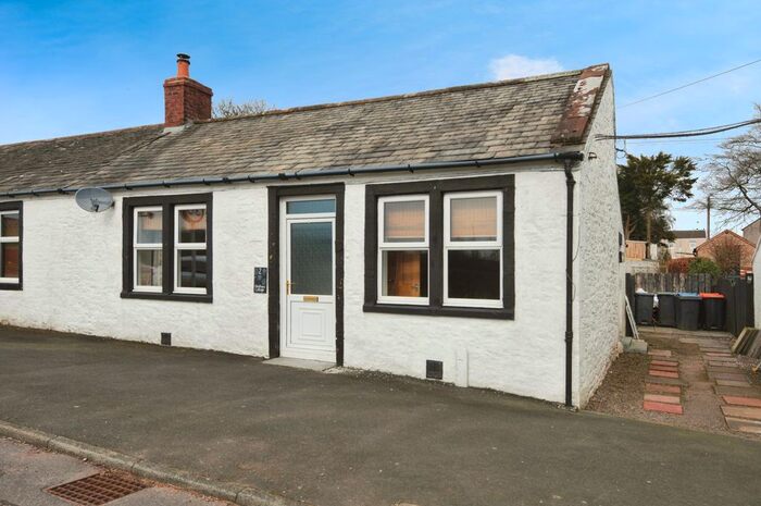 2 Bedroom Bungalow For Sale In Carrutherstown, Dumfries, Dumfries And Galloway, DG1