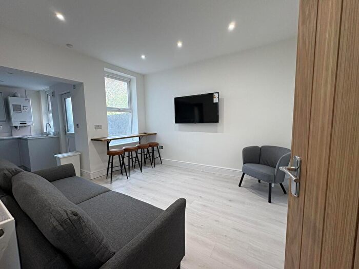 4 Bedroom House To Rent In Guelph Street, Liverpool, L7