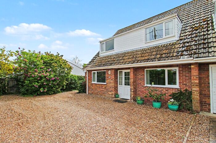 4 Bedroom Semi Detached House For Sale In Grove Lane, Holt, Norfolk, NR25