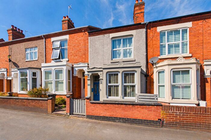 3 Bedroom Terraced House For Sale In Grosvenor Road, Rugby, CV21