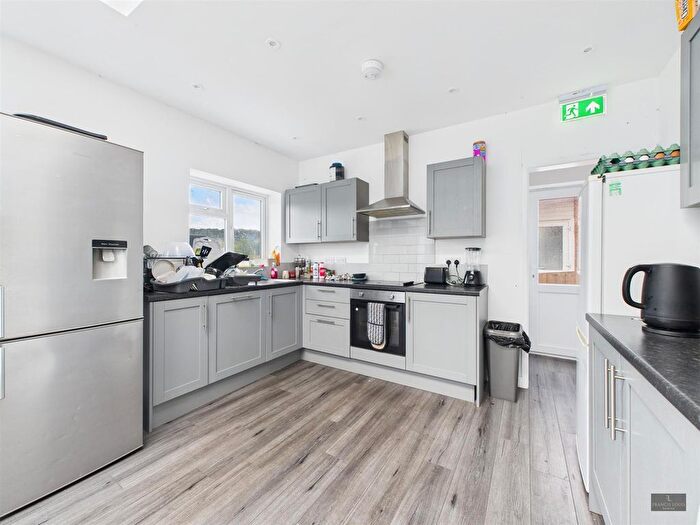 7 Bedroom Property To Rent In Cowley Bridge Road, Exeter, EX4