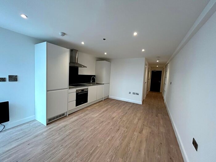 1 Bedroom Apartment To Rent In The Maltings, Burton -on-Trent, DE14