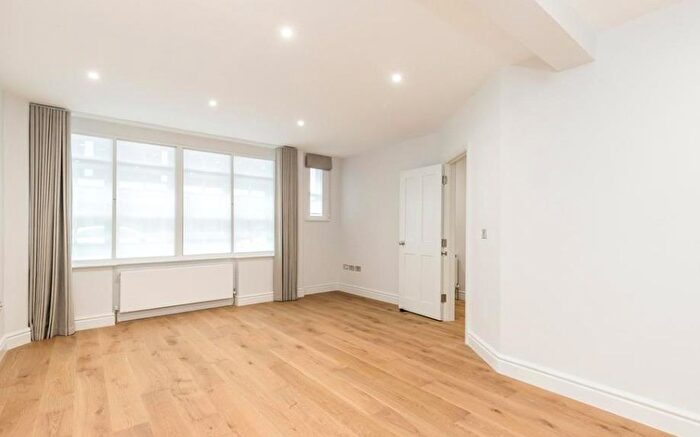 4 Bedroom Mews To Rent In Abercorn Close, St John's Wood, London, NW8