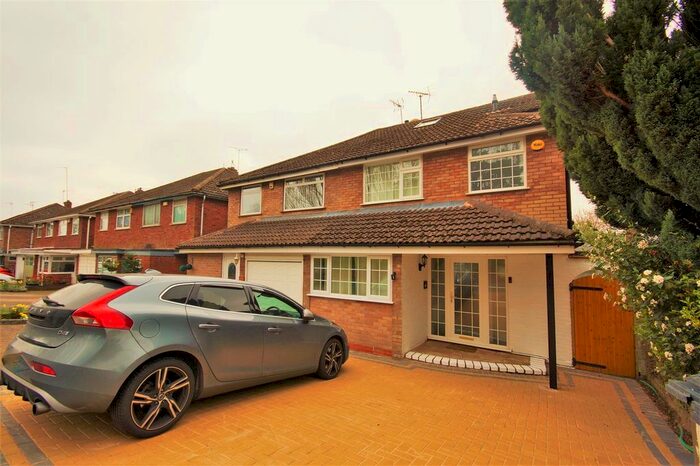 4 Bedroom Property To Rent In Redwood Road, Kings Norton, Birmingham, B30