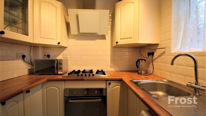 2 Bedroom Maisonette To Rent In Sunbury Road, Feltham, TW13