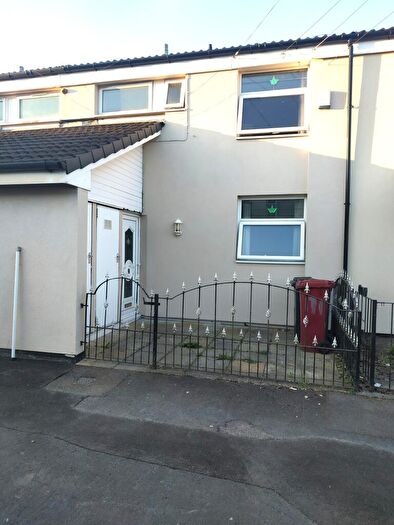 3 Bedroom Terraced House For Sale In Hollowcroft, Liverpool, L28