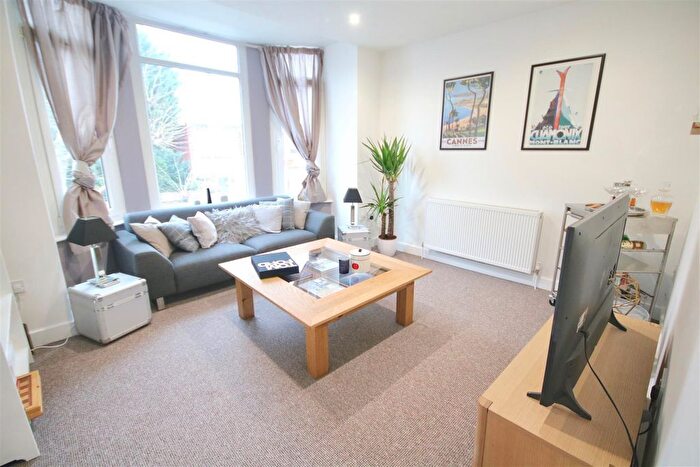 1 Bedroom Flat To Rent In Montrose Court, London Road, Portsmouth, PO2