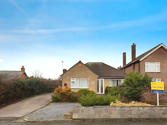 2 Bedroom Bungalow For Sale In Park Drive, Sandiacre, Nottingham, Derbyshire, NG10
