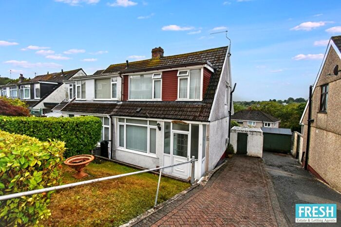 3 Bedroom Semi-Detached House For Sale In St David Drive, Killay, Swansea, SA2