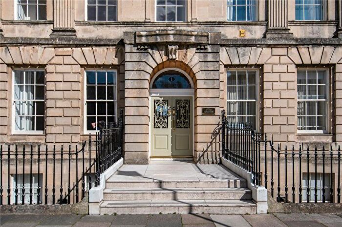 2 Bedroom Apartment To Rent In Connaught Mansions, Great Pulteney Street, Bath, Somerset, BA2