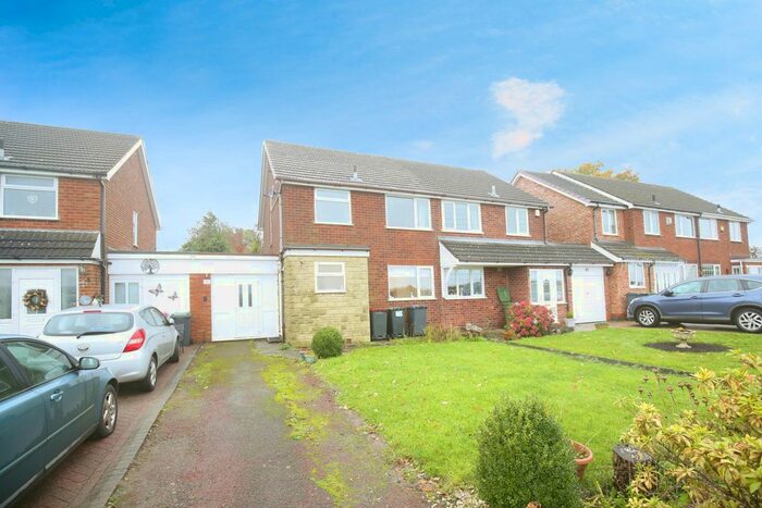 3 Bedroom Semi-Detached House For Sale In New Road, Shuttington, Tamworth, B79