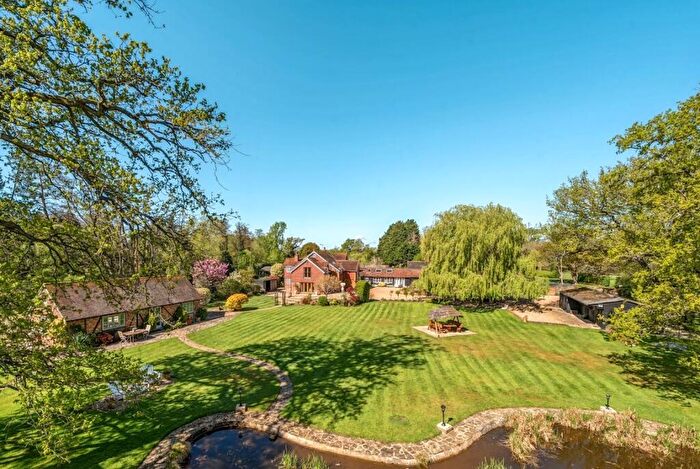 5 Bedroom Detached House For Sale In Pyrford, GU22