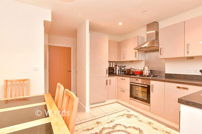 2 Bedroom End Of Terrace House For Sale In Crocus Avenue, Minster-On-Sea, Sheerness, Kent, ME12