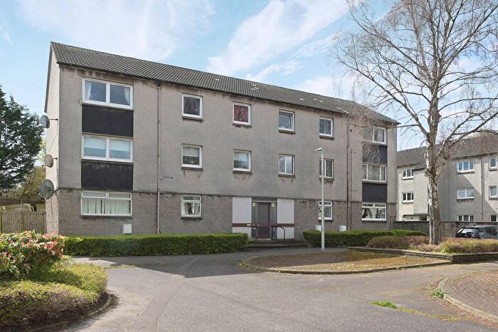 2 Bedroom Flat For Sale In Sunnyside Street, Camelon, Falkirk, FK1