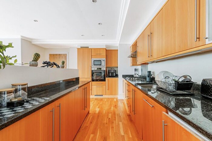 2 Bedroom Flat For Sale In Ferry Quays, Ferry Lane, Brentford., TW8
