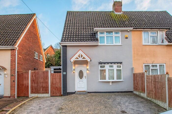 2 Bedroom Semi-Detached House To Rent In Hawkesley Road, Dudley, West Midlands, DY1