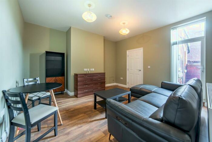 2 Bedroom Flat To Rent In Addycombe Terrace, Heaton, NE6