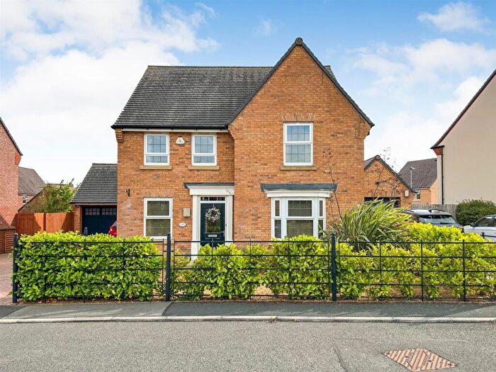 4 Bedroom Detached House For Sale In Arnold Drive, Corby, NN17