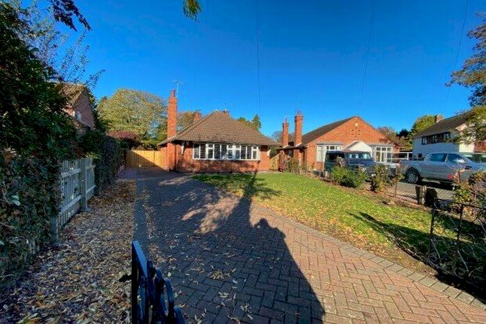 2 Bedroom Bungalow To Rent In Westfield Drive, Loughborough, LE11