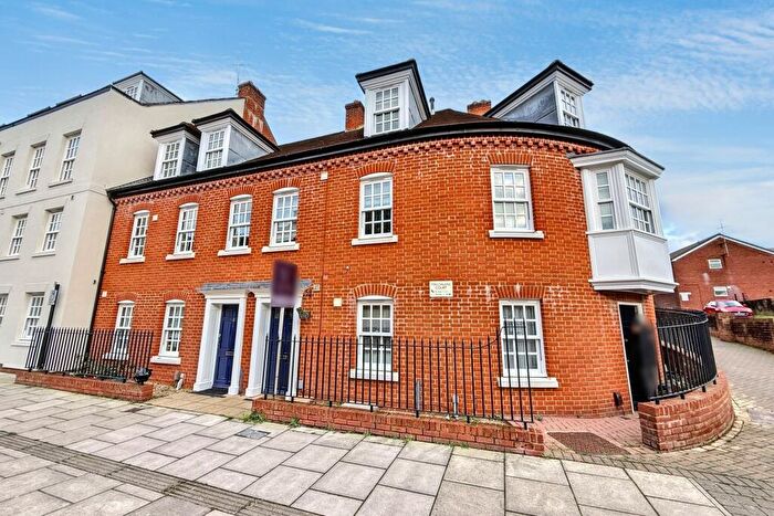3 Bedroom Maisonette For Sale In Salisbury City Centre, SP1