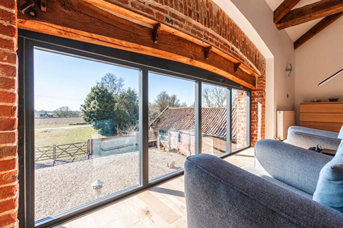 3 Bedroom Barn Conversion For Sale In Lower Gresham, NR11