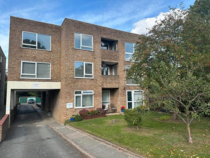 3 Bedroom Flat To Rent In The Park, Bexley, Sidcup, DA14