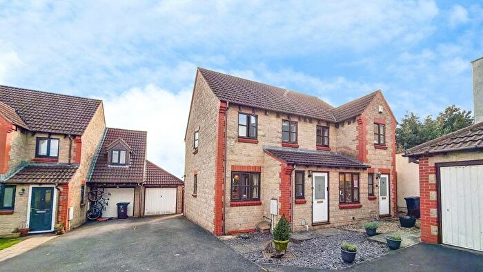 3 Bedroom Semi Detached House For Sale In Argus Court, Bedminster, BS3