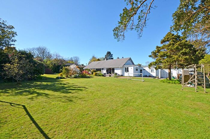 5 Bedroom Bungalow For Sale In Penelewey, Feock, TR3