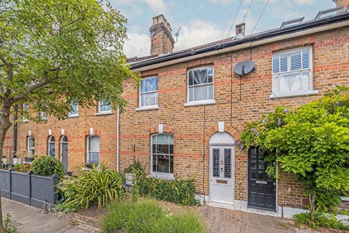 3 Bedroom Terraced House To Rent In Teddington Park, Teddington, TW11