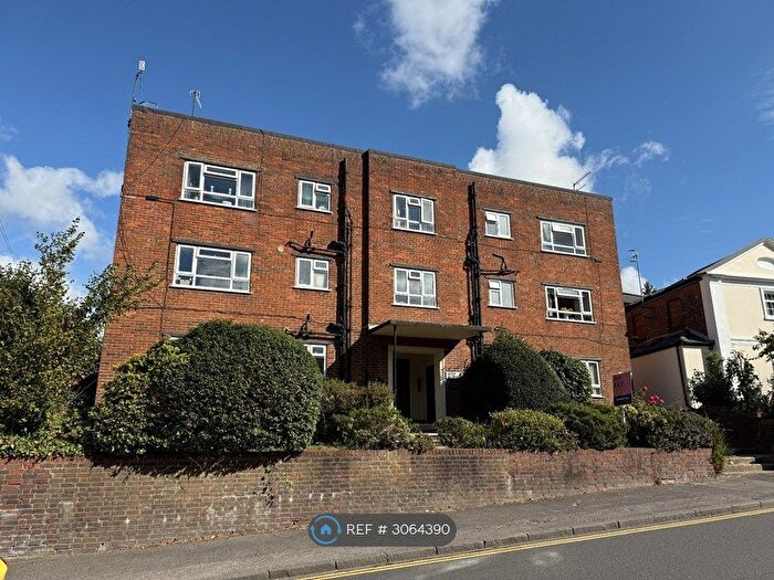 2 Bedroom Flat To Rent In Grove Hill Road, Tunbridge Wells, TN1