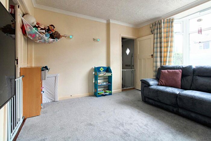 3 Bedroom Terraced House For Sale In Standard Avenue, Coventry, CV4