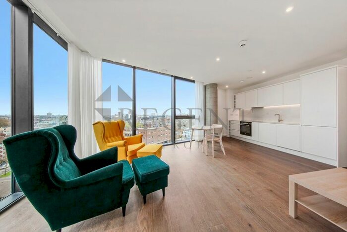 2 Bedroom Flat For Sale In Vetro Court, Salter Street, E14