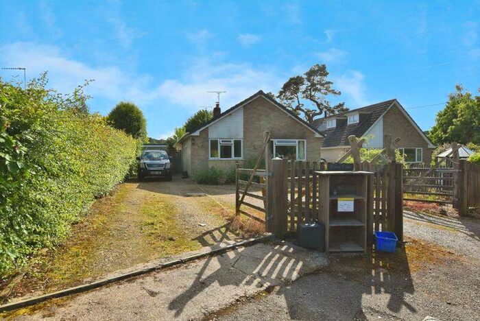 3 Bedroom Detached Bungalow For Sale In Church Hill, Lover ***Video Tour***, SP5