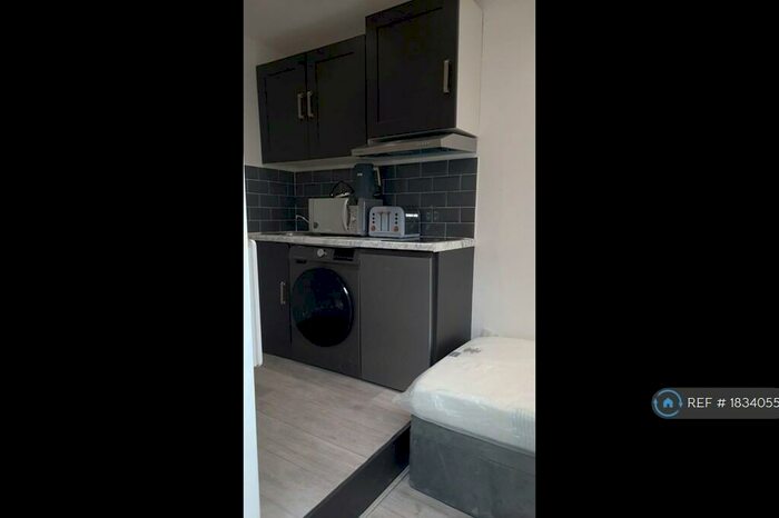 1 Bedroom Flat To Rent In Castle Street, Reading, RG1