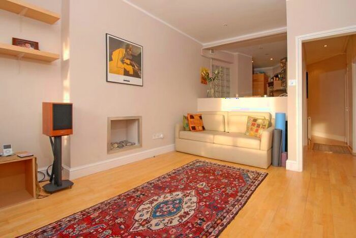 1 Bedroom Apartment To Rent In Lissenden Gardens, London, NW5