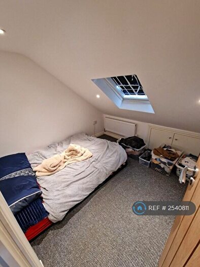 1 Bedroom Flat To Rent In Sutton Common Road, London, SM1
