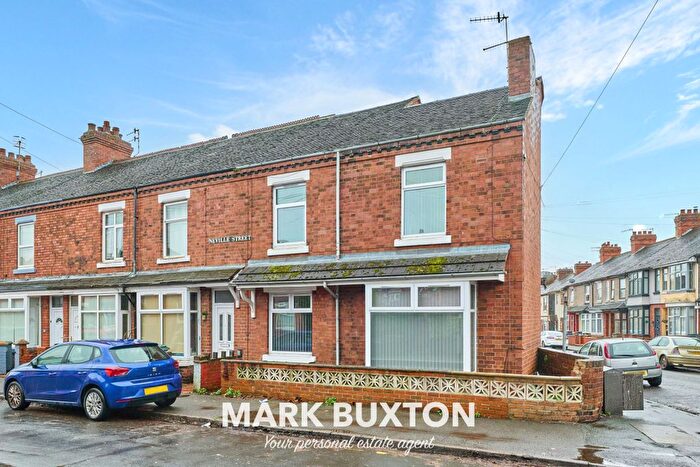 3 Bedroom End Of Terrace House For Sale In Grosvenor Avenue, Oakhill, Stoke-On-Trent., ST4