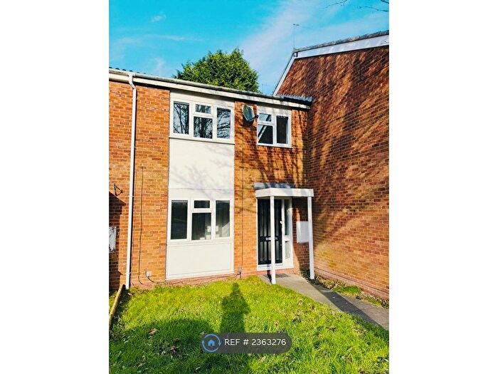 3 Bedroom Terraced House To Rent In Pendeford, Pendeford, Wolverhampton, WV8