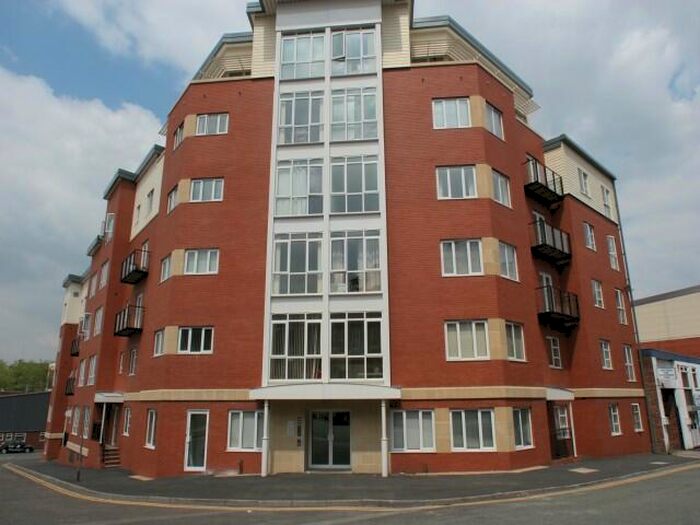 2 Bedroom Apartment To Rent In Qube, City Centre, B1