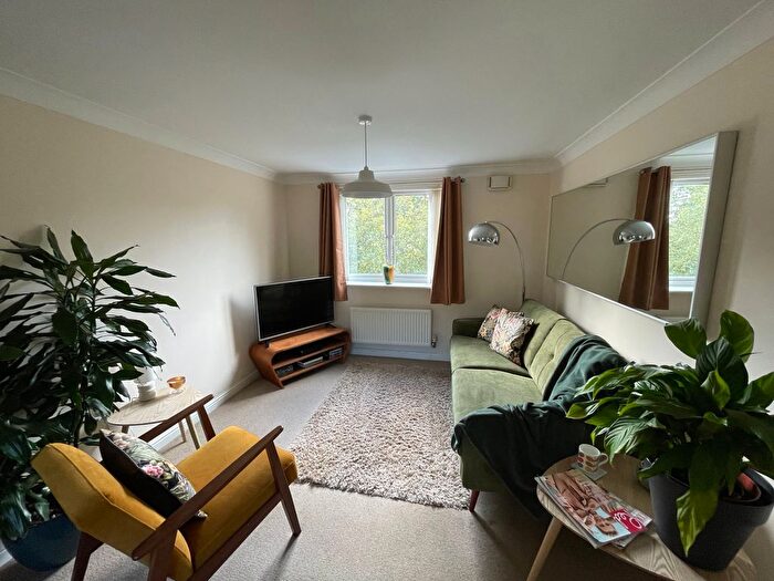2 Bedroom Flat For Sale In Darran House, Golden Mile View, Newport, NP20