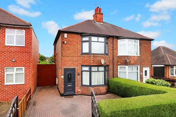 2 Bedroom Semi-Detached House For Sale In Northdale Road, Nottingham, NG3