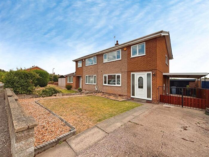 3 Bedroom Semi-Detached House For Sale In Bracebridge Avenue, Worksop, S80