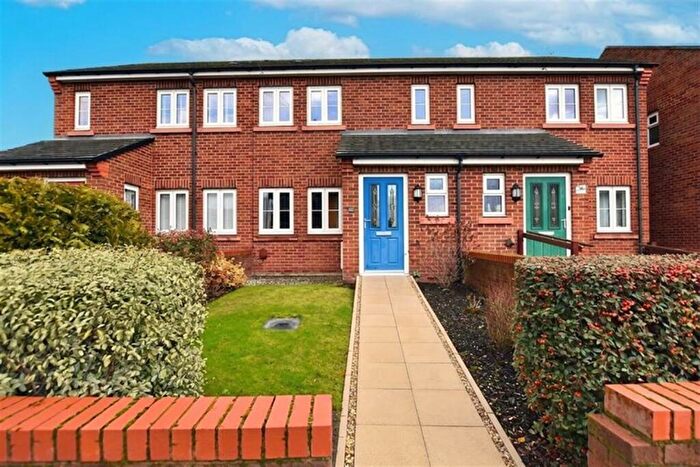 3 Bedroom Terraced House For Sale In Bradwall Road, Sandbach, CW11