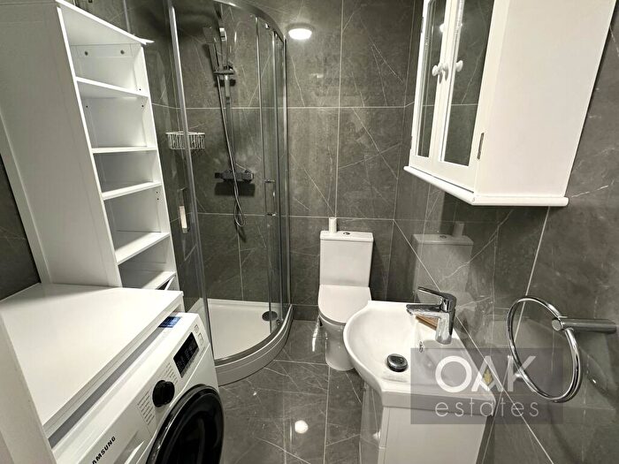 Studio To Rent In Colworth Road, London, E11